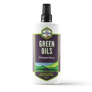 Thomas Pettifer Green Oils Antiseptic Spray - 250ml